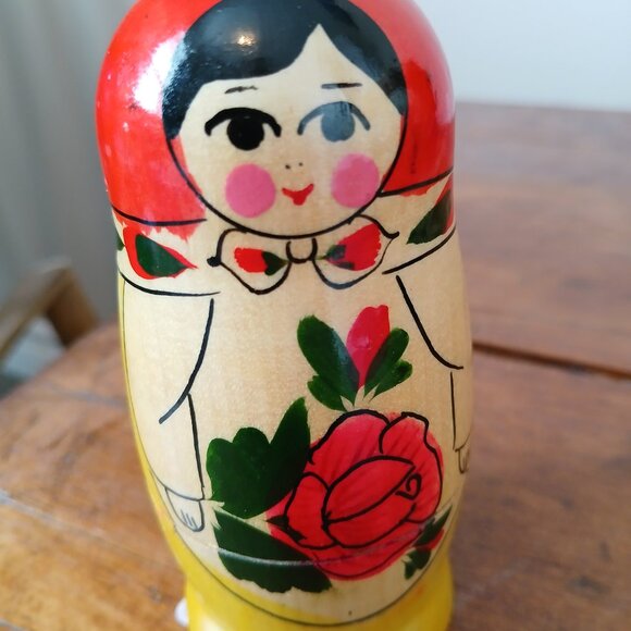 Vintage 5- figure Painted Russian Nesting Dolls Matryoshka 1980s - Picture 2 of 5